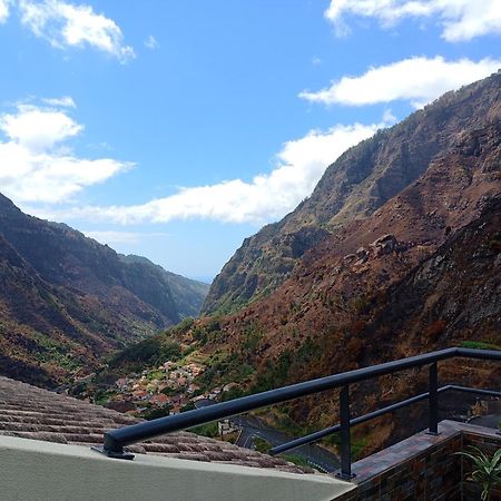 Green Valley House Madeira Ribeira Brava Exteriör bild