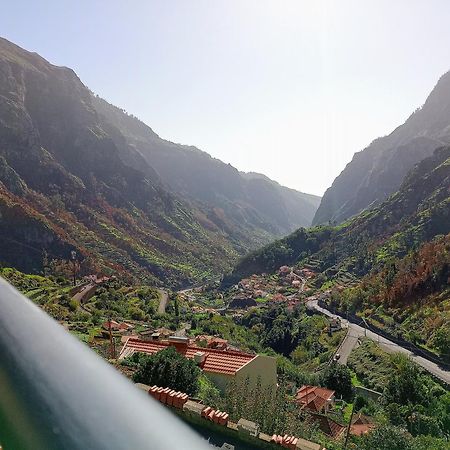Green Valley House Madeira Ribeira Brava Exteriör bild