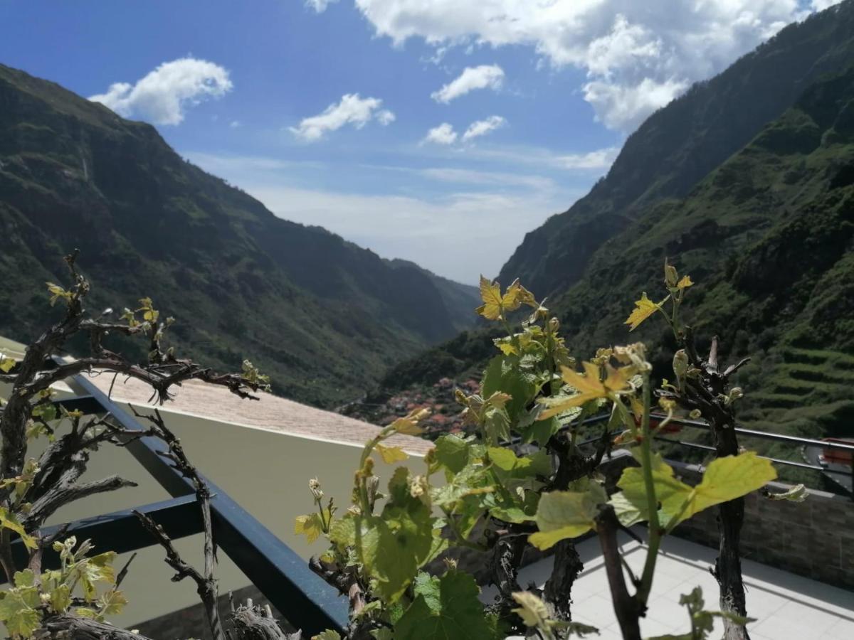 Green Valley House Madeira Ribeira Brava Exteriör bild